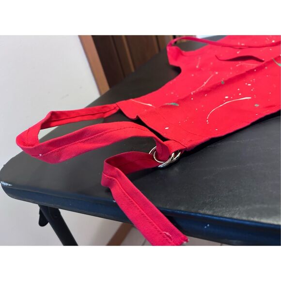 Red Printed Holiday Christmas Apron Matching Hotpads Large Pockets Adj Neck USA - Picture 4 of 10